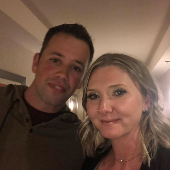 Meet your Posher, Bobbi - Picture 1 of 1